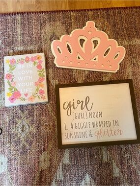 Pink Crown Wall Decor and Inspirational Signs Set
